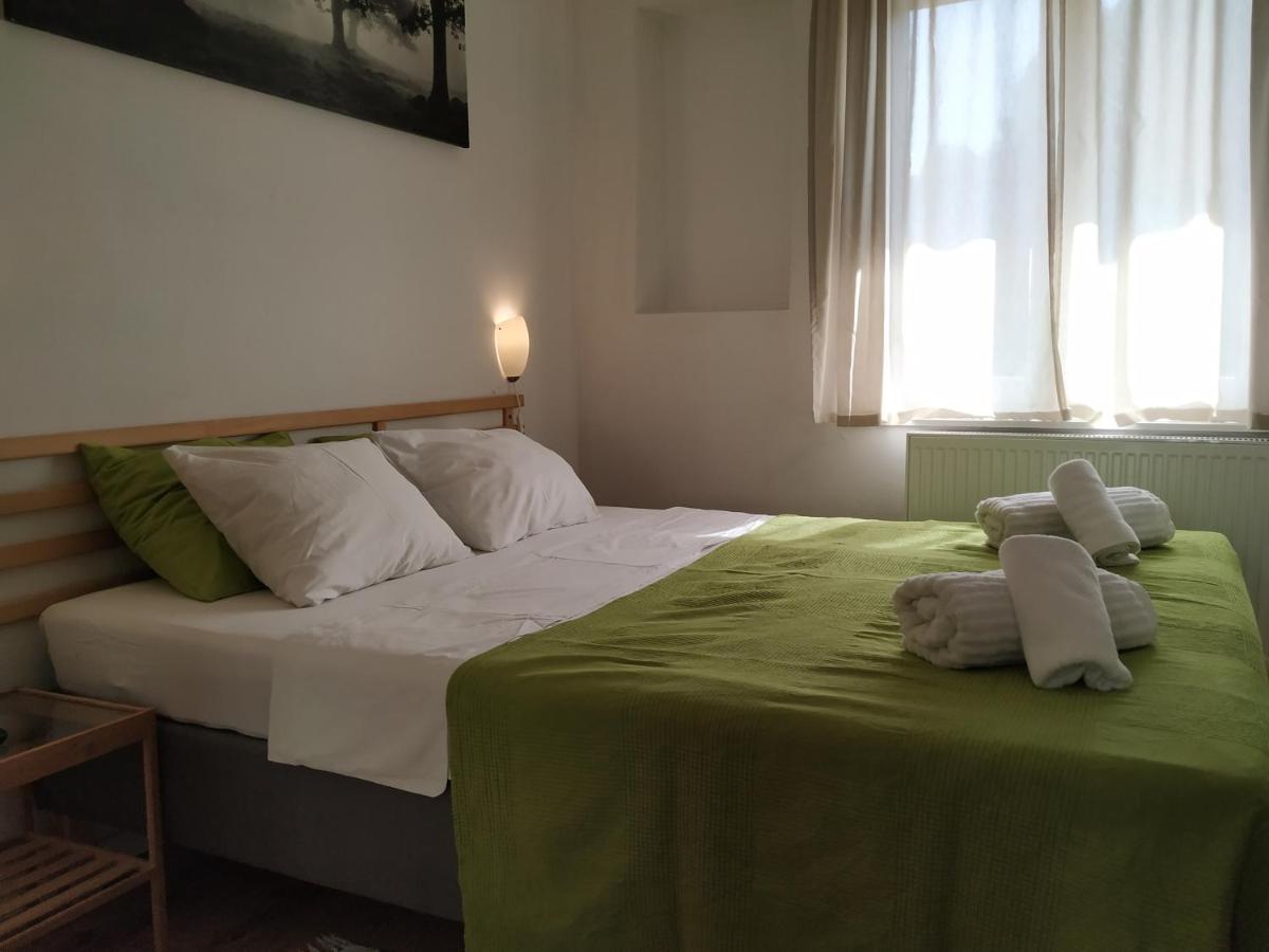 Two Flowers Apartments Ζάγκρεμπ Εξωτερικό φωτογραφία